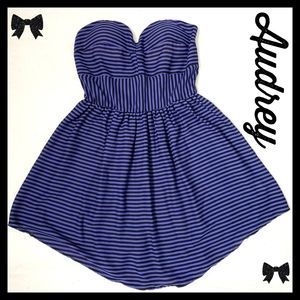 ♥️ $  3/$15 Audrey:Size:L/ Strapless Stripe Dress